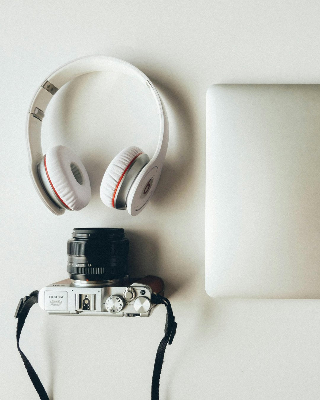 Electronics & Accessories