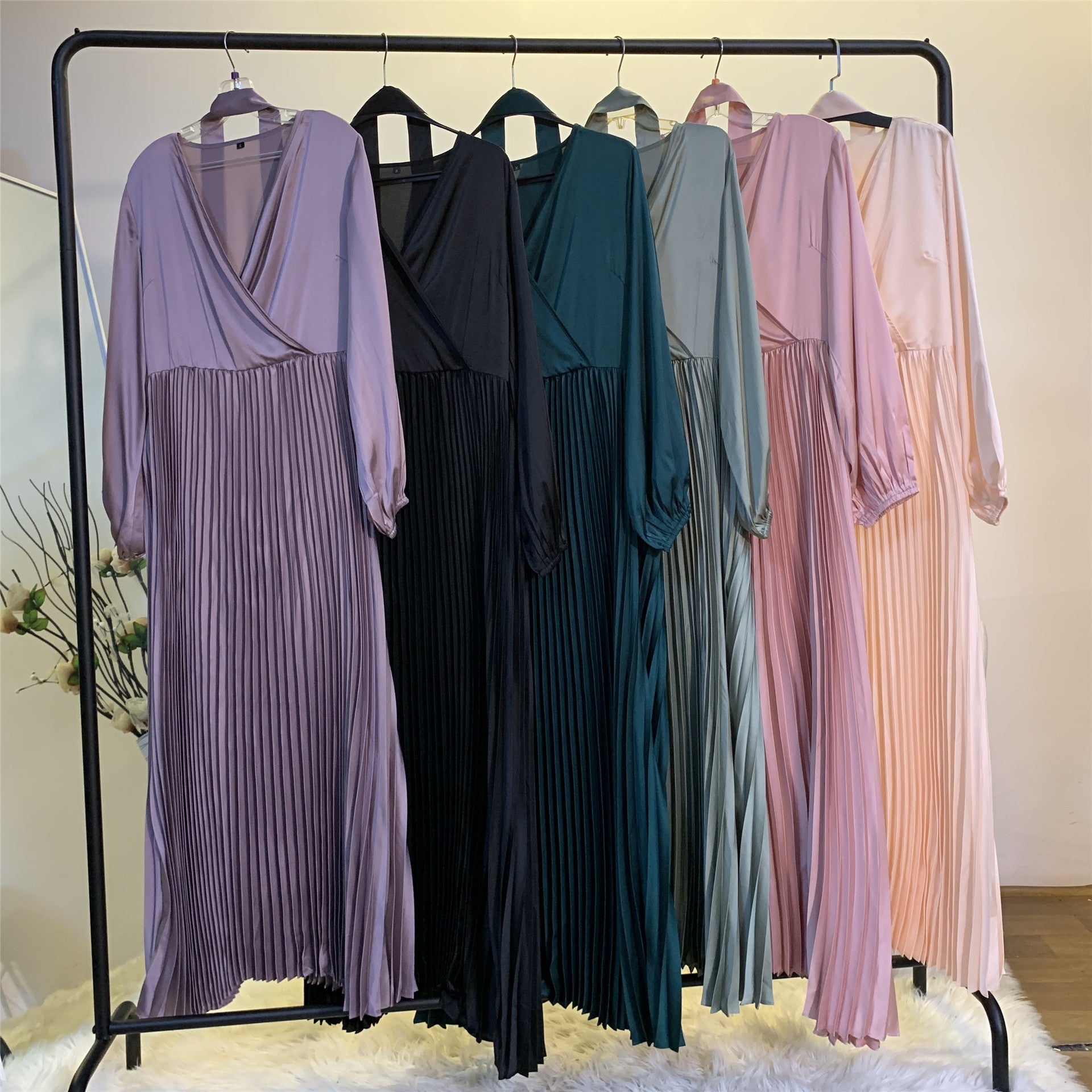 Fashion V Neck Pleated Skirt Dress - Trendy Women's Clothing