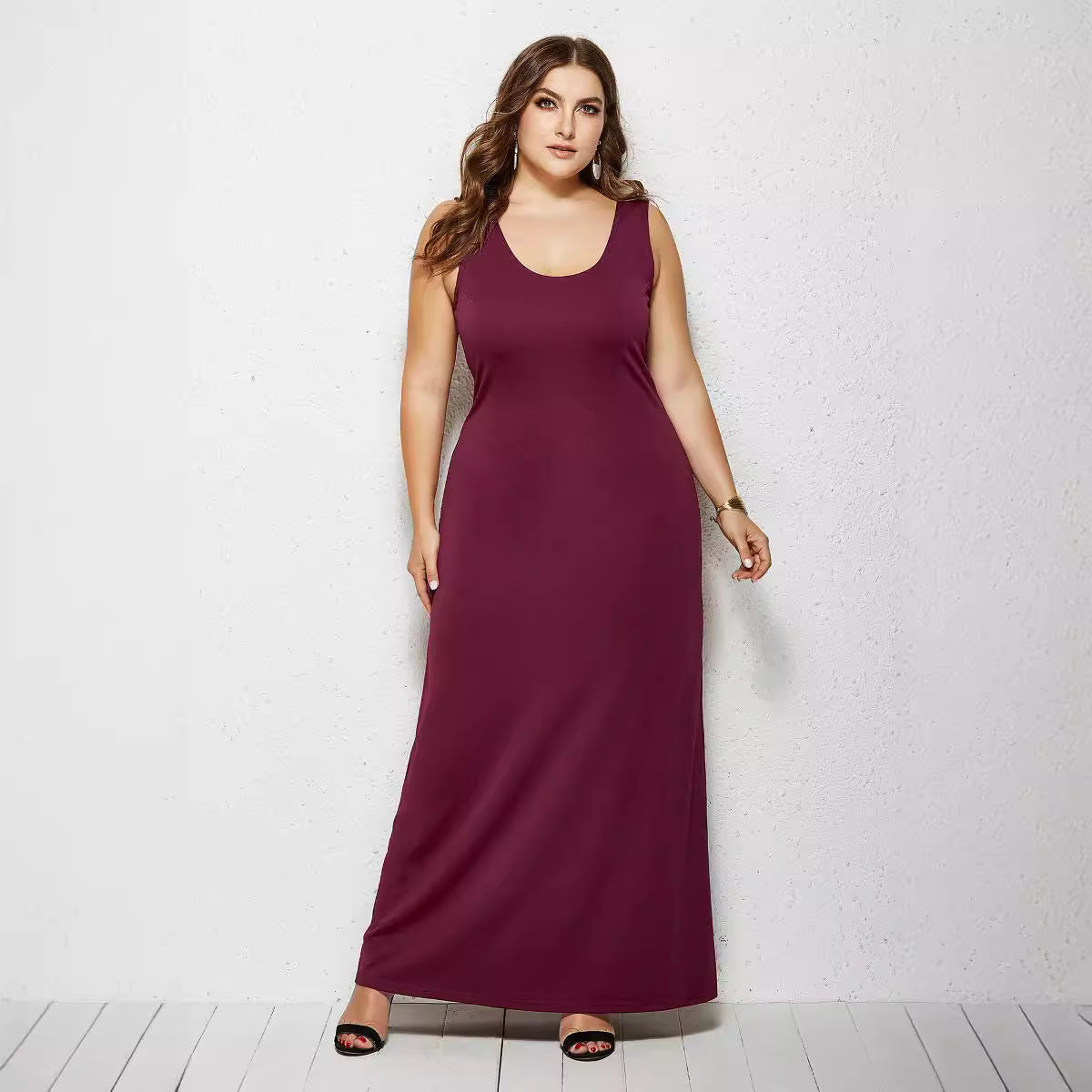 Plus Size Knitted Dress - Stylish & Comfortable