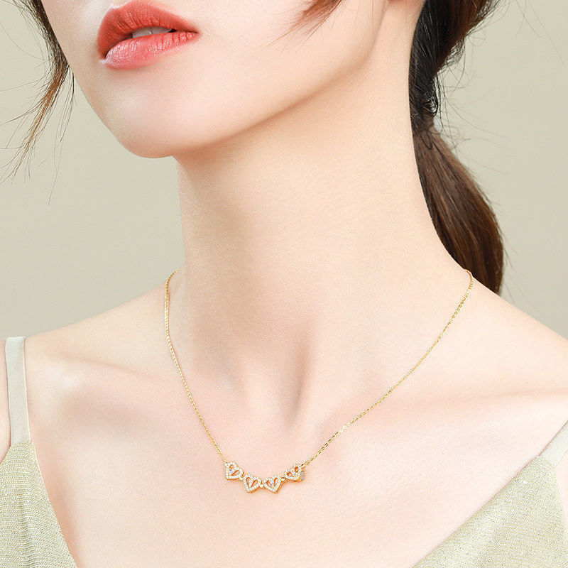 Magnetic Four Leaf Clover Necklace - Transforming Heart Pendant Jewelry