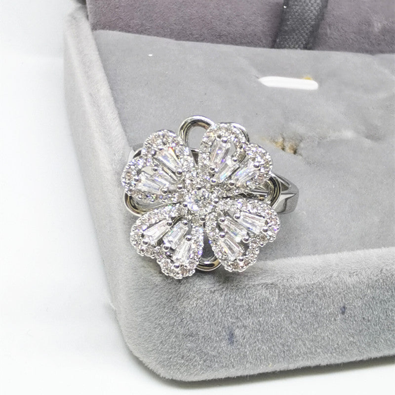 Rotating Four Leaf Clover Ring - Adjustable Copper Fashion Ring