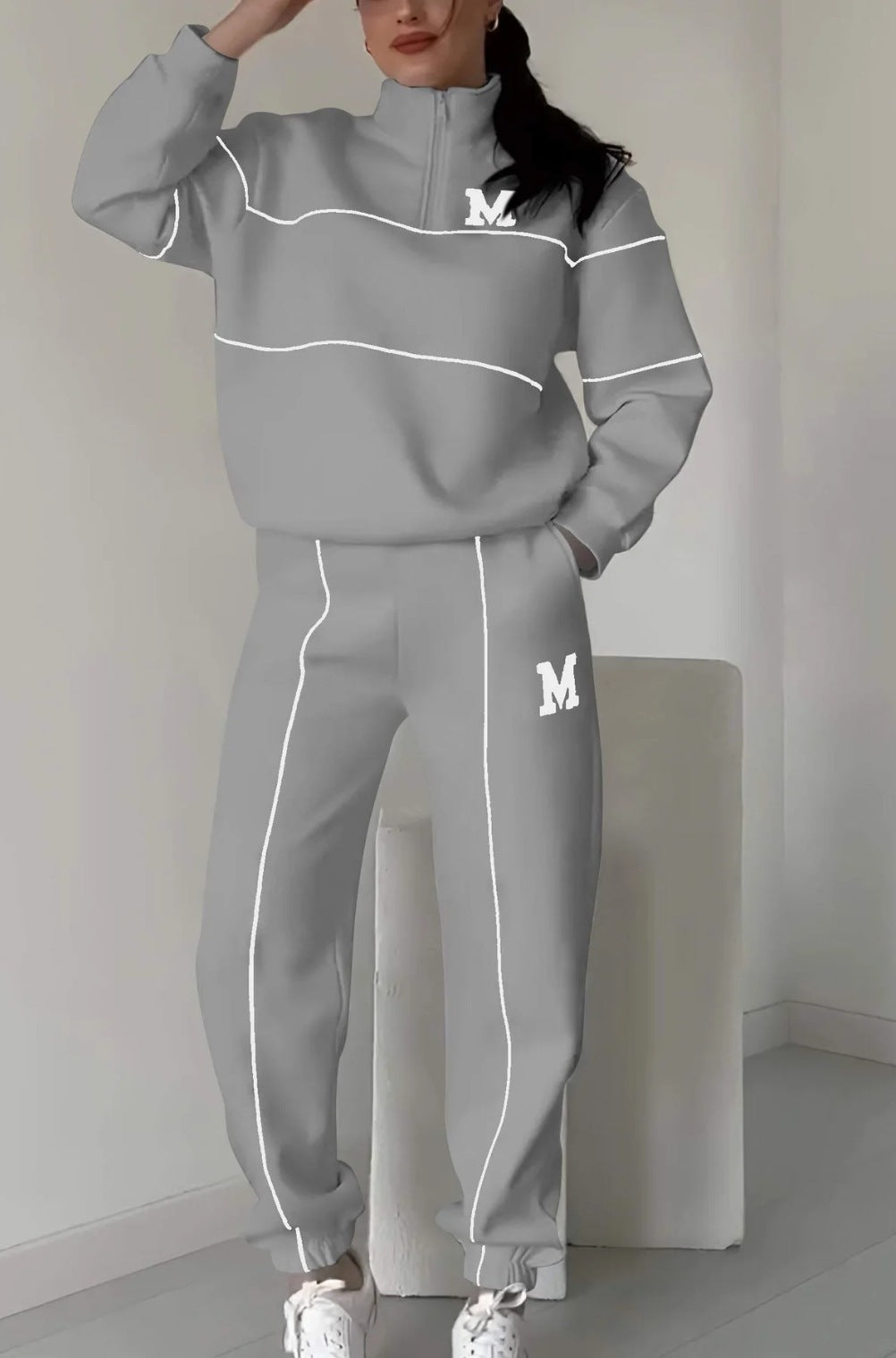 Women's 2 Piece Lounge Set - Comfortable & Stylish Sweatsuit