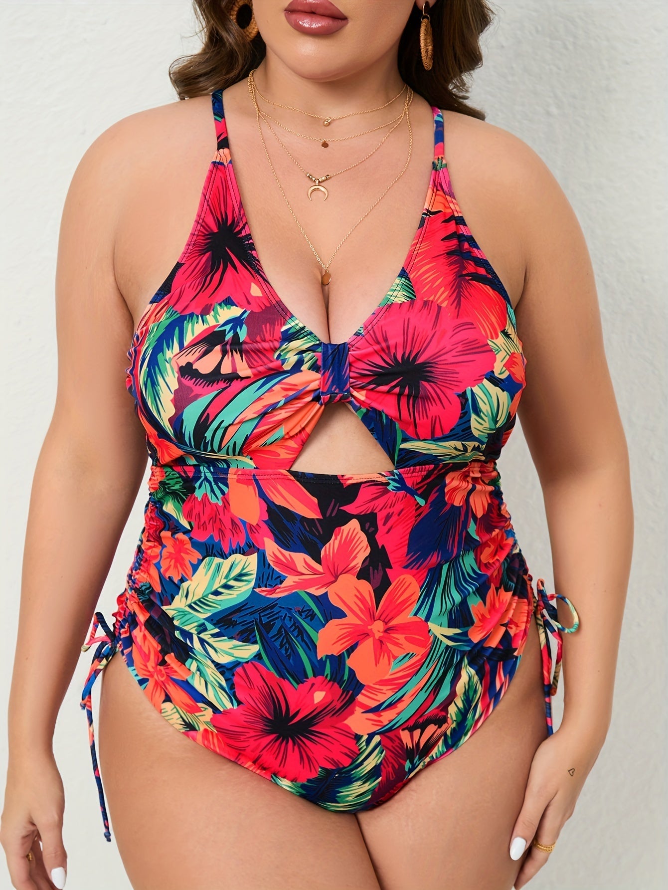 Women's Plus Size Floral Swimsuit - Stylish & Comfortable