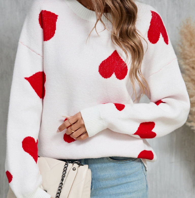 Cute Heart Pattern Sweater - Stylish & Comfortable